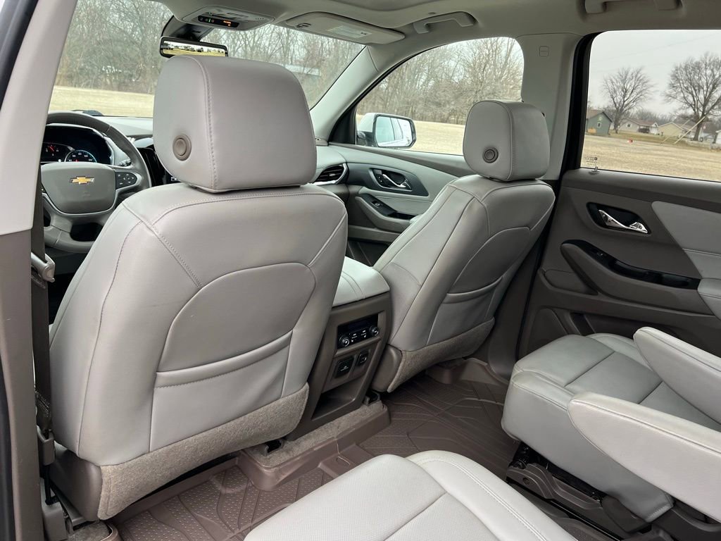 Used 2019 Chevrolet Traverse Premier w/ Driver Confidence II Package image 25
