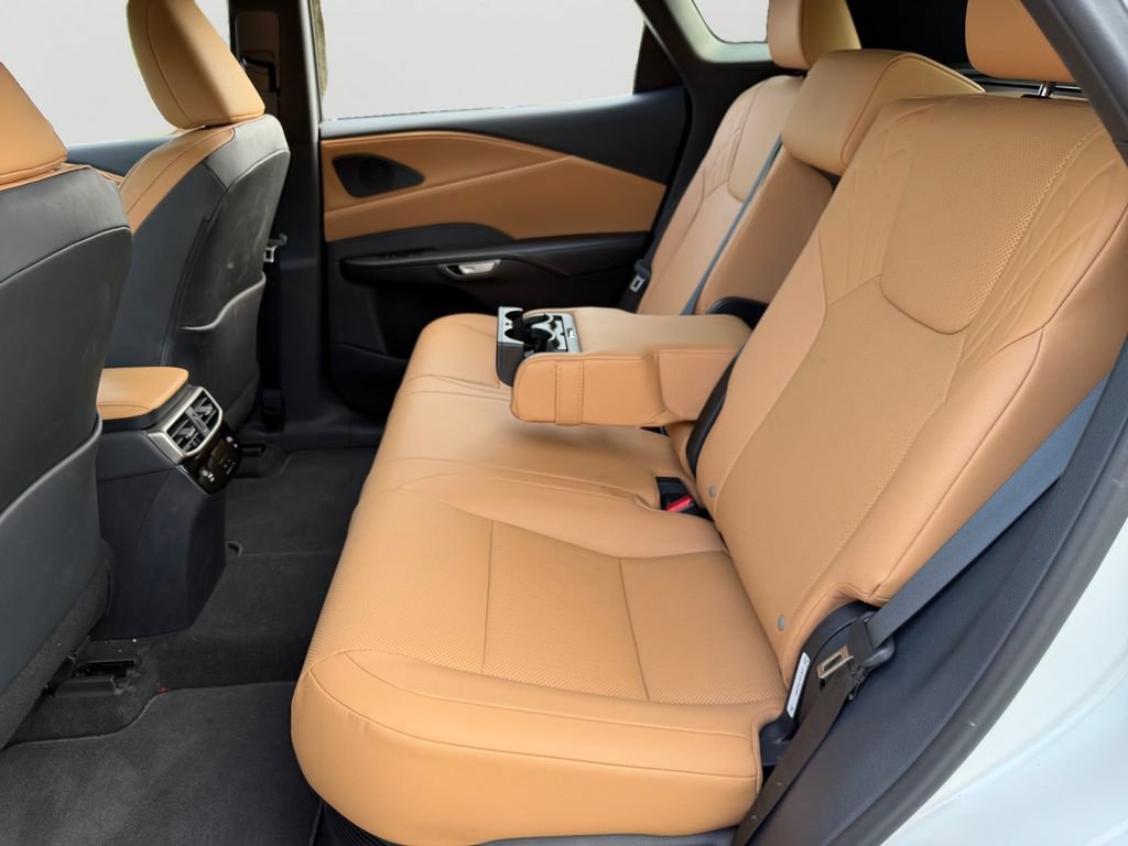 Certified 2025 Lexus RX 350h AWD/4WD image 11