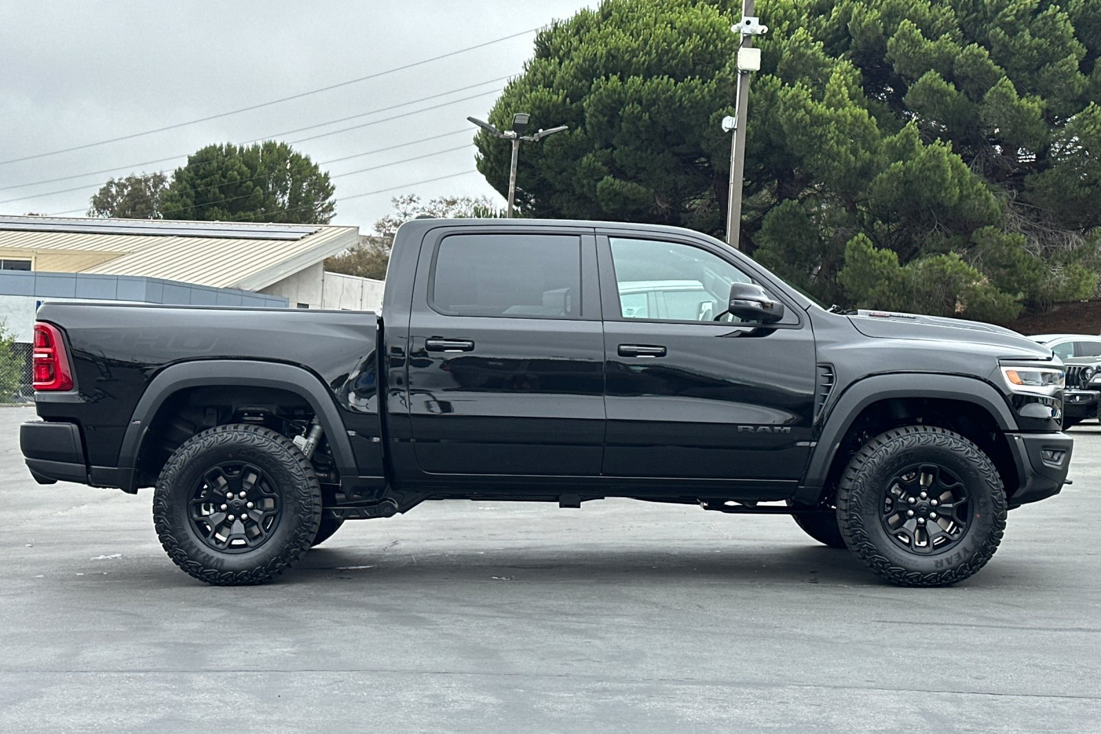 New 2026 RAM 1500 RHO AWD/4WD image 3