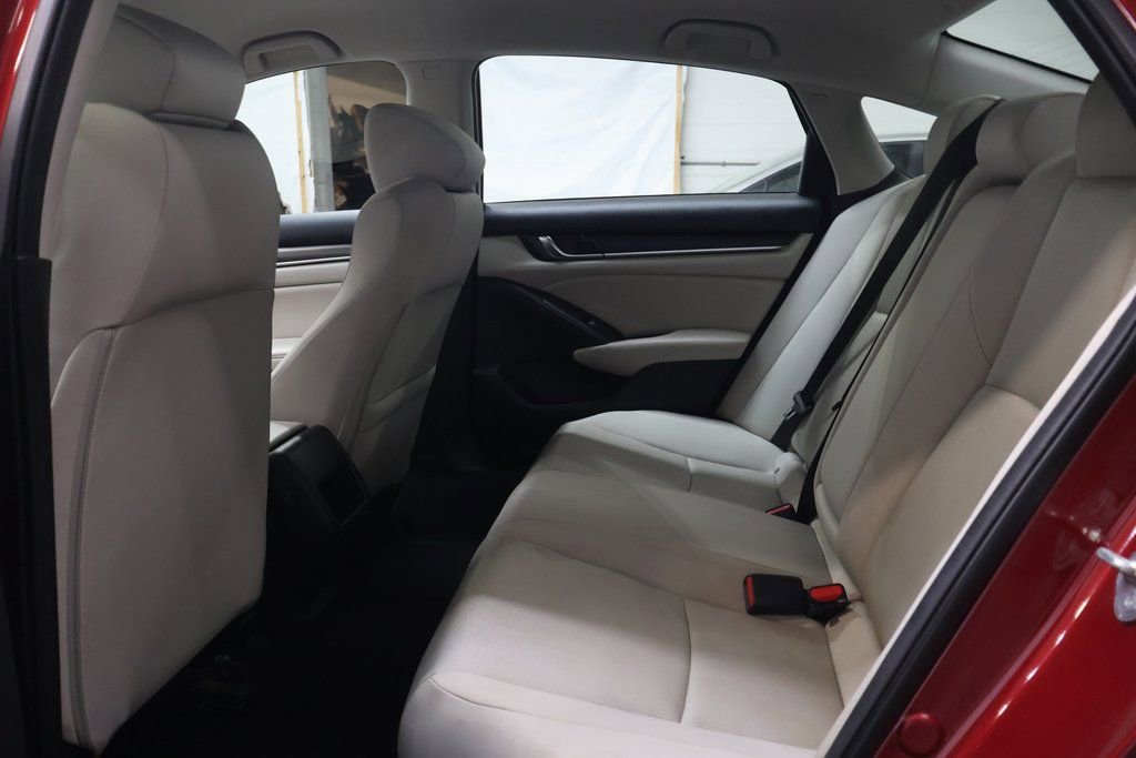 Used 2018 Honda Accord LX image 15