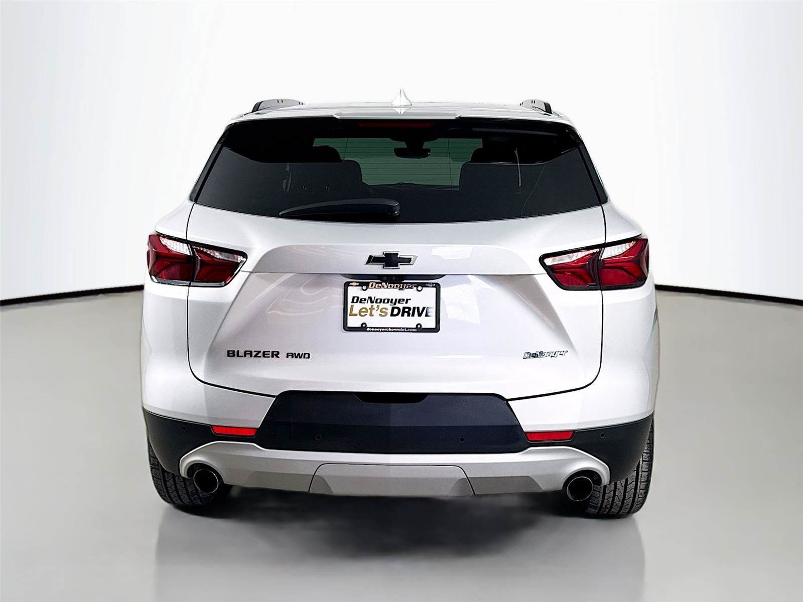 Used 2019 Chevrolet Blazer LT w/ Sun and Wheels Package AWD/4WD image 8
