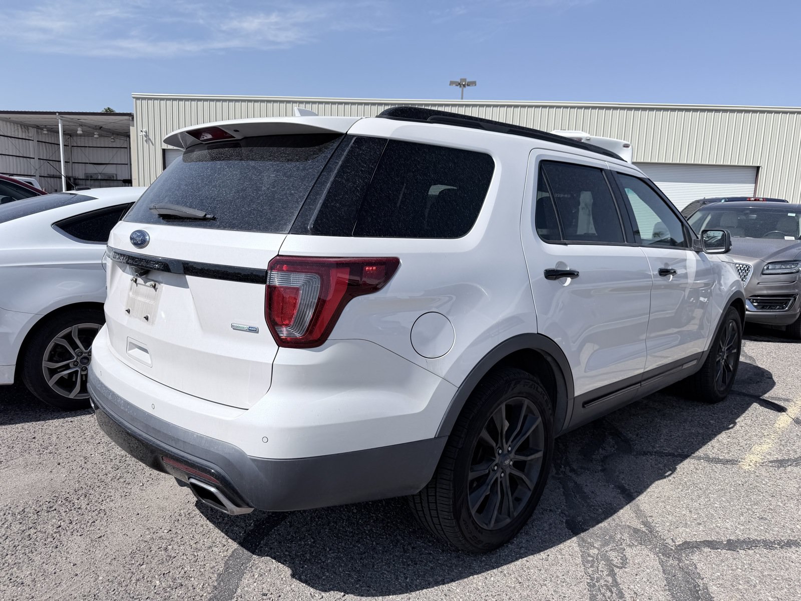 Used 2017 Ford Explorer Sport w/ Equipment Group 401A AWD/4WD image 5