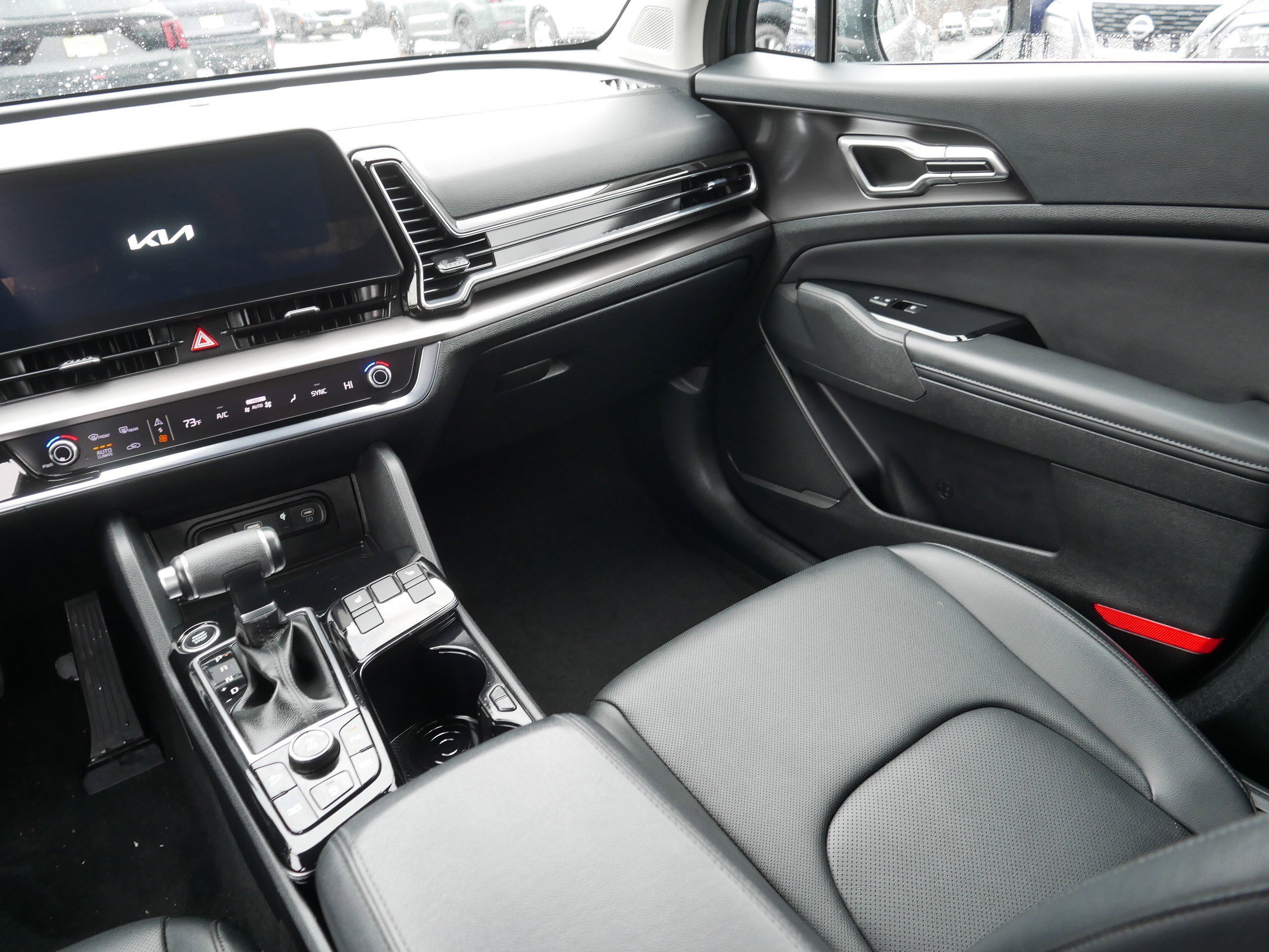 Certified 2024 Kia Sportage EX image 11