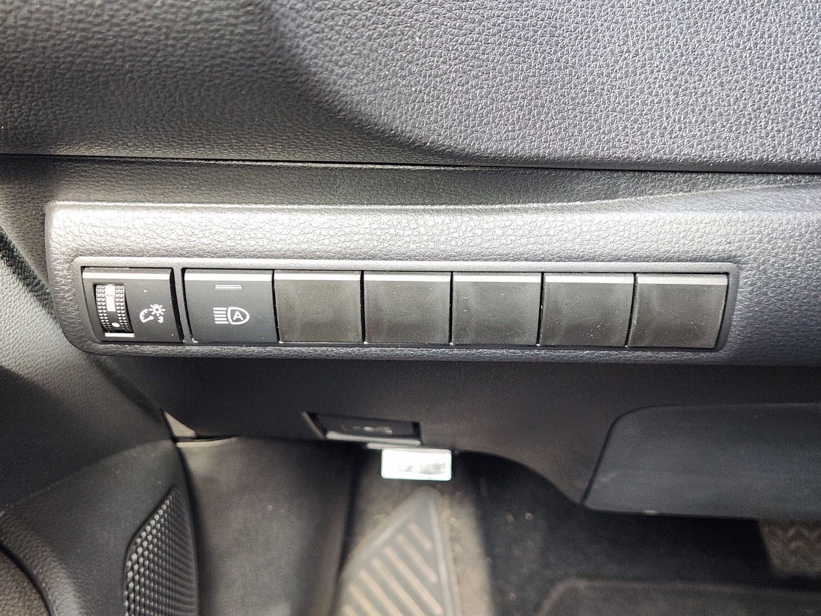 Used 2026 Toyota Corolla LE image 26