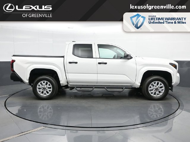 Used 2025 Toyota Tacoma SR AWD/4WD image 10