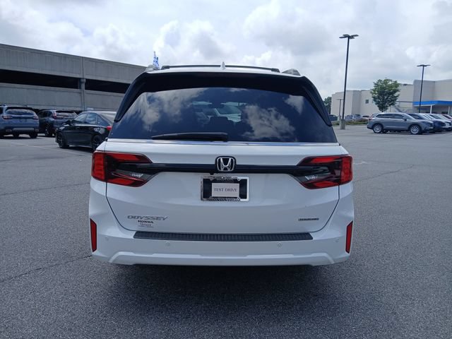 Certified 2025 Honda Odyssey Touring image 6