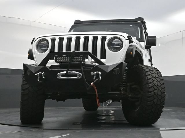 Used 2018 Jeep Wrangler Unlimited Sahara AWD/4WD image 34