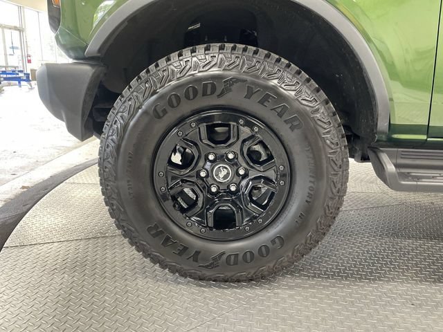 Used 2025 Ford Bronco Outer Banks w/ Sasquatch Package AWD/4WD image 10