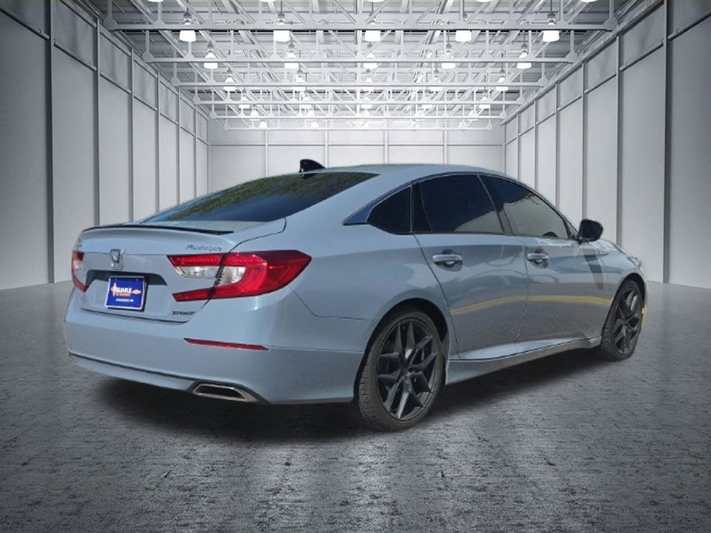 Used 2022 Honda Accord Sport image 6