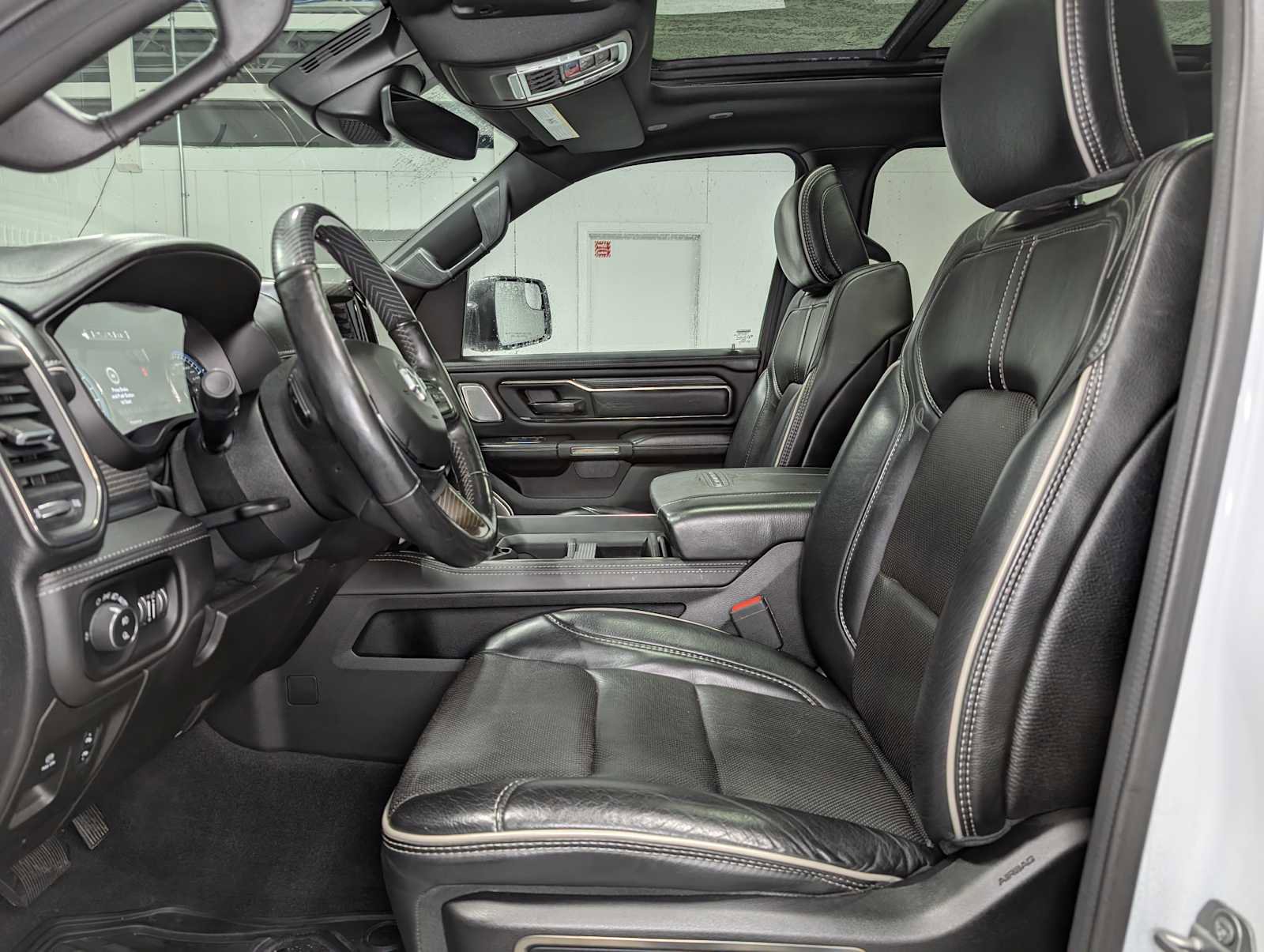 Used 2020 RAM 1500 Limited image 4