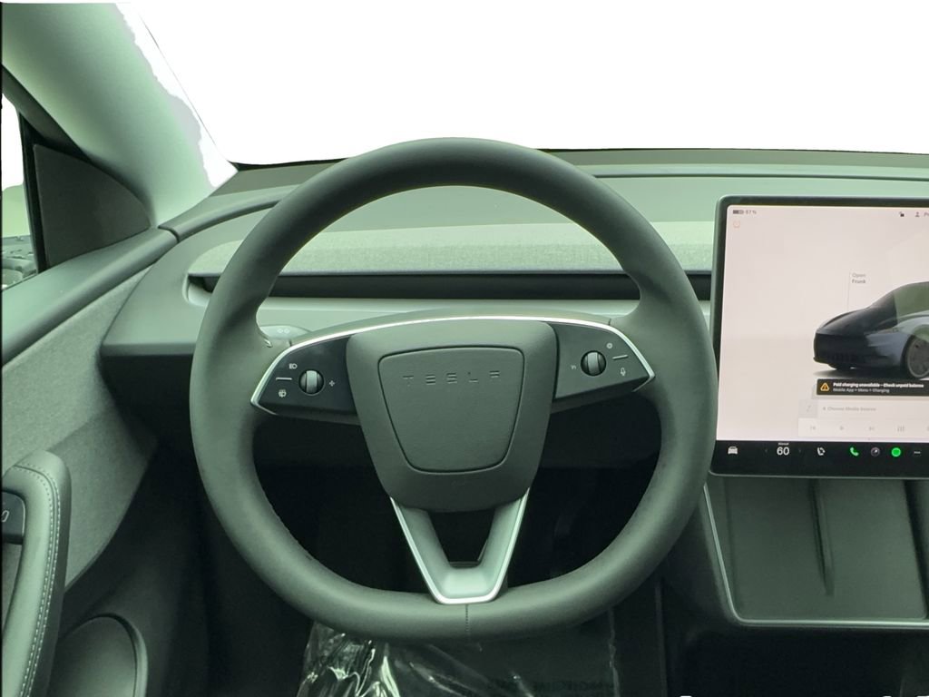 Used 2026 Tesla Model Y 2WD image 32