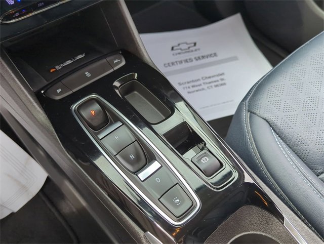 Certified 2022 Chevrolet Bolt EUV LT w/ Convenience Package image 16