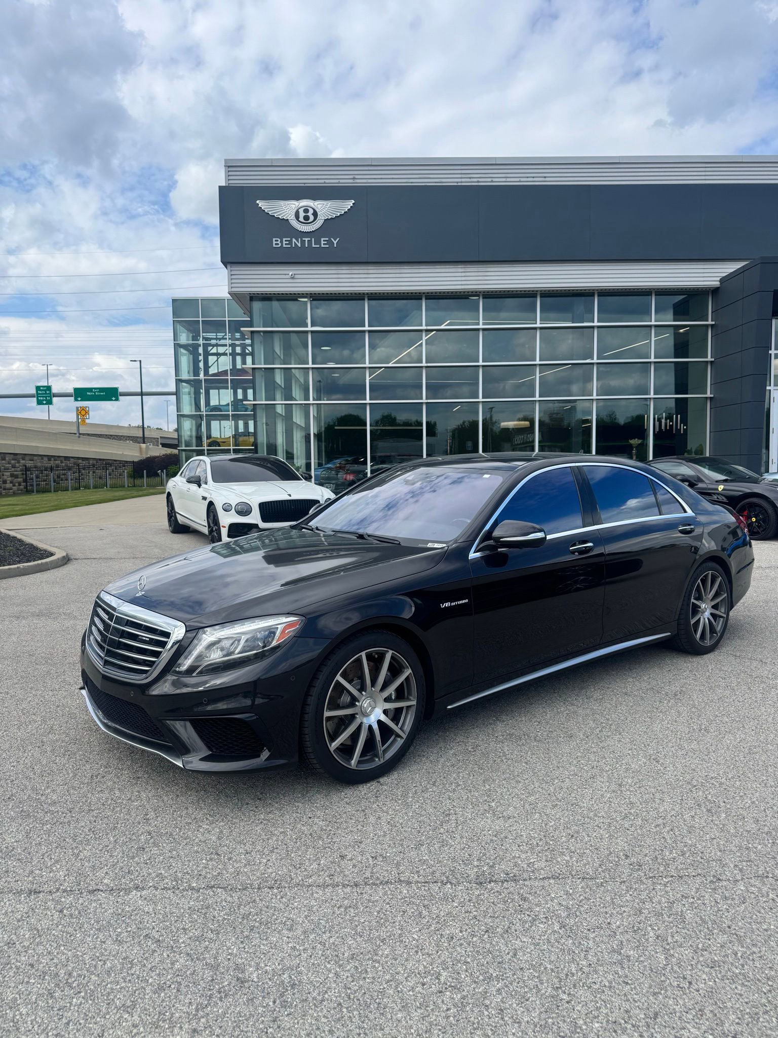 Used 2015 Mercedes-Benz S 63 AMG 4MATIC Sedan image 1