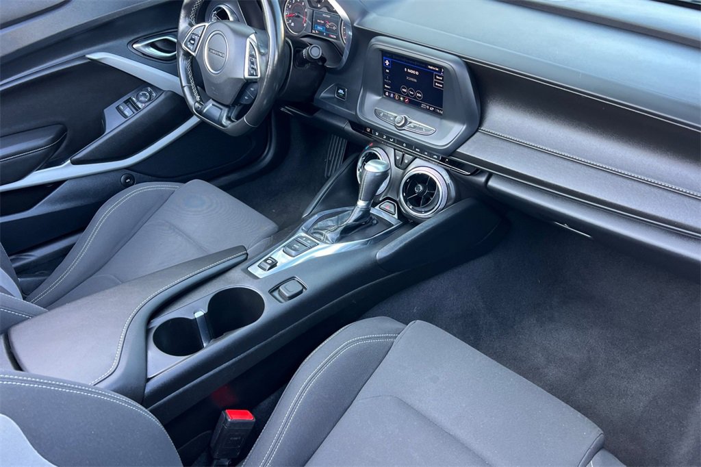 Used 2023 Chevrolet Camaro LT image 19