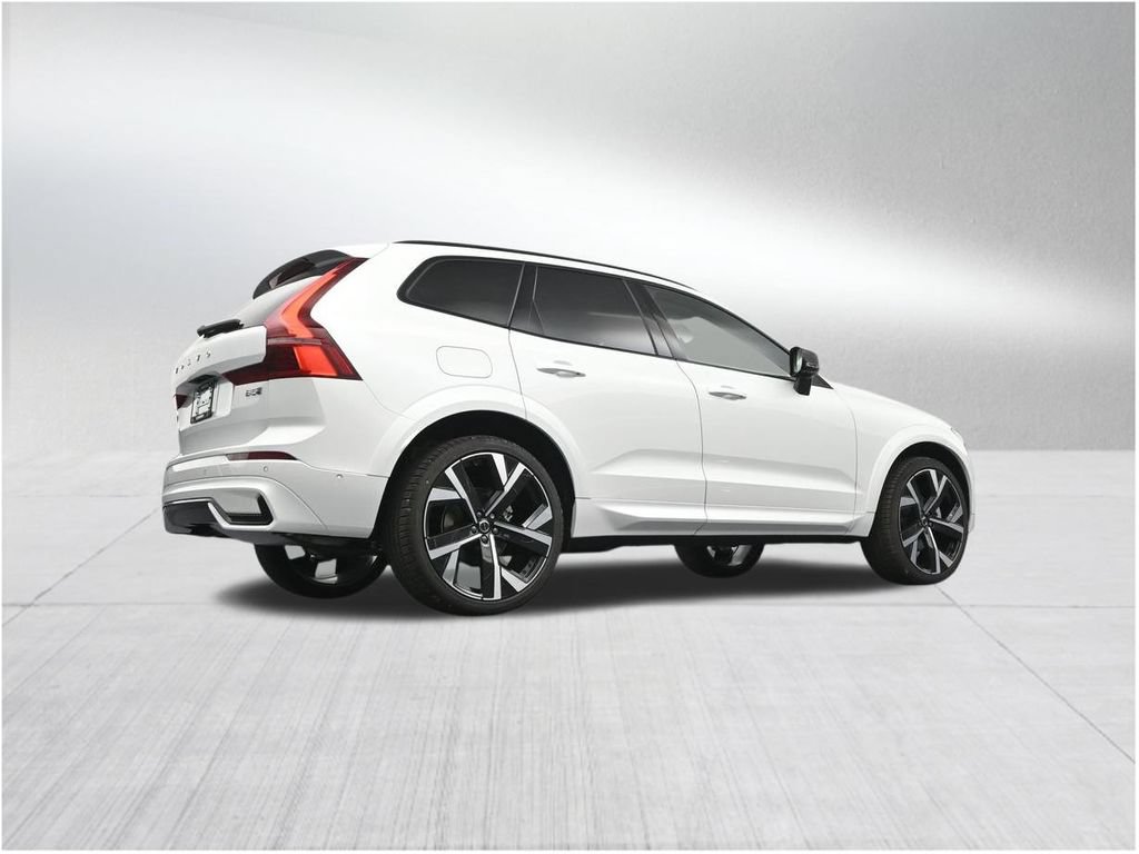 New 2026 Volvo XC60 B5 Ultra AWD/4WD image 25