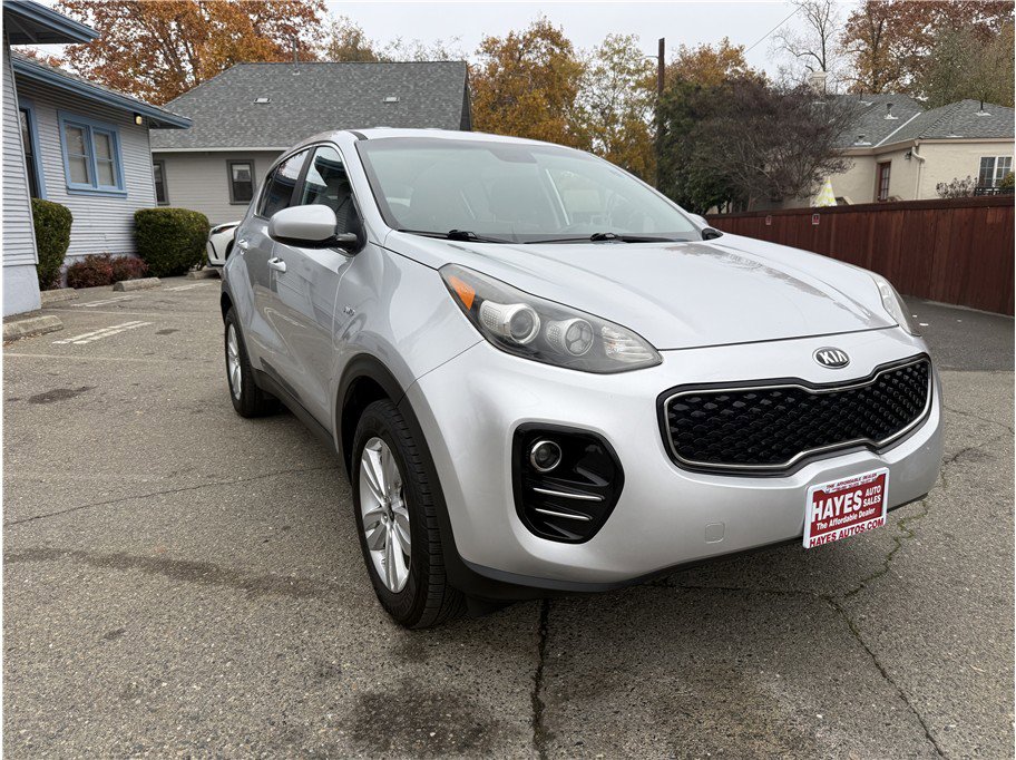 Used 2018 Kia Sportage LX image 1