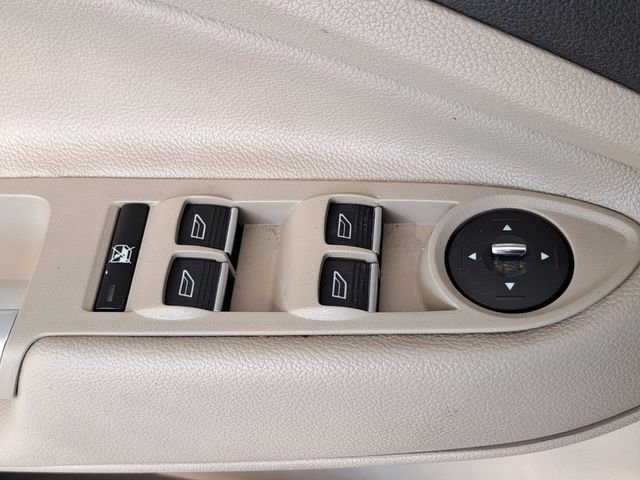 Used 2015 Ford Escape Titanium w/ Equipment Group 301A image 26