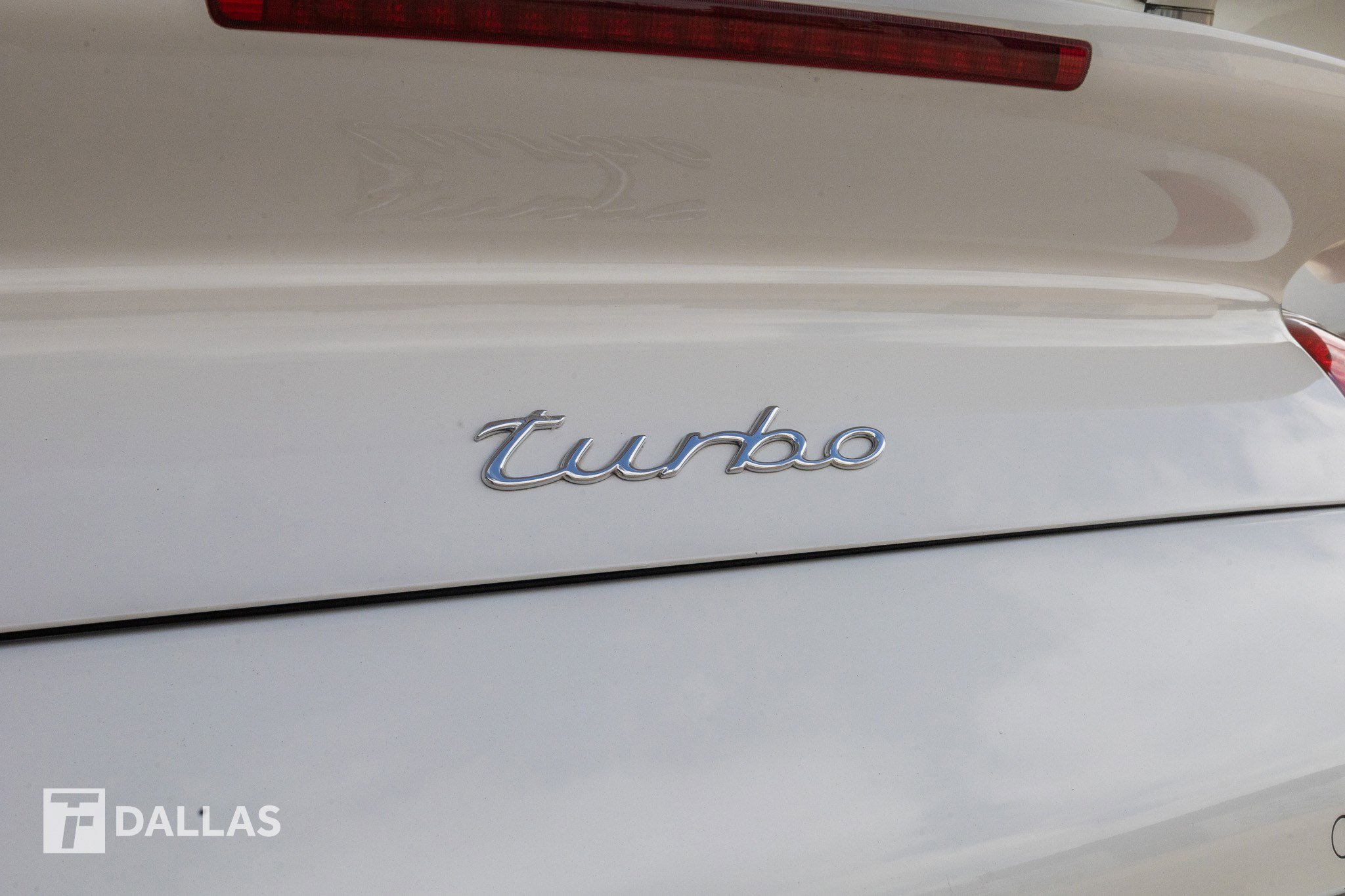 Used 2012 Porsche 911 Turbo image 19