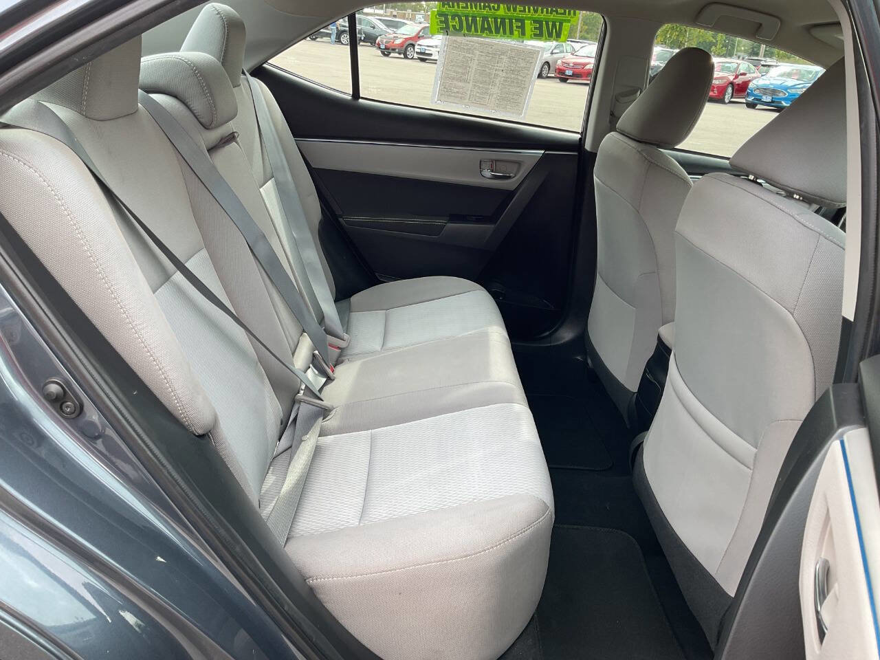 Used 2016 Toyota Corolla LE image 30