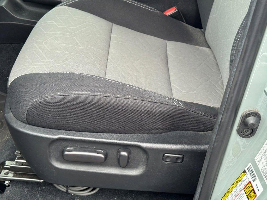 Used 2023 Toyota Tacoma TRD Sport w/ Technology Package AWD/4WD image 25