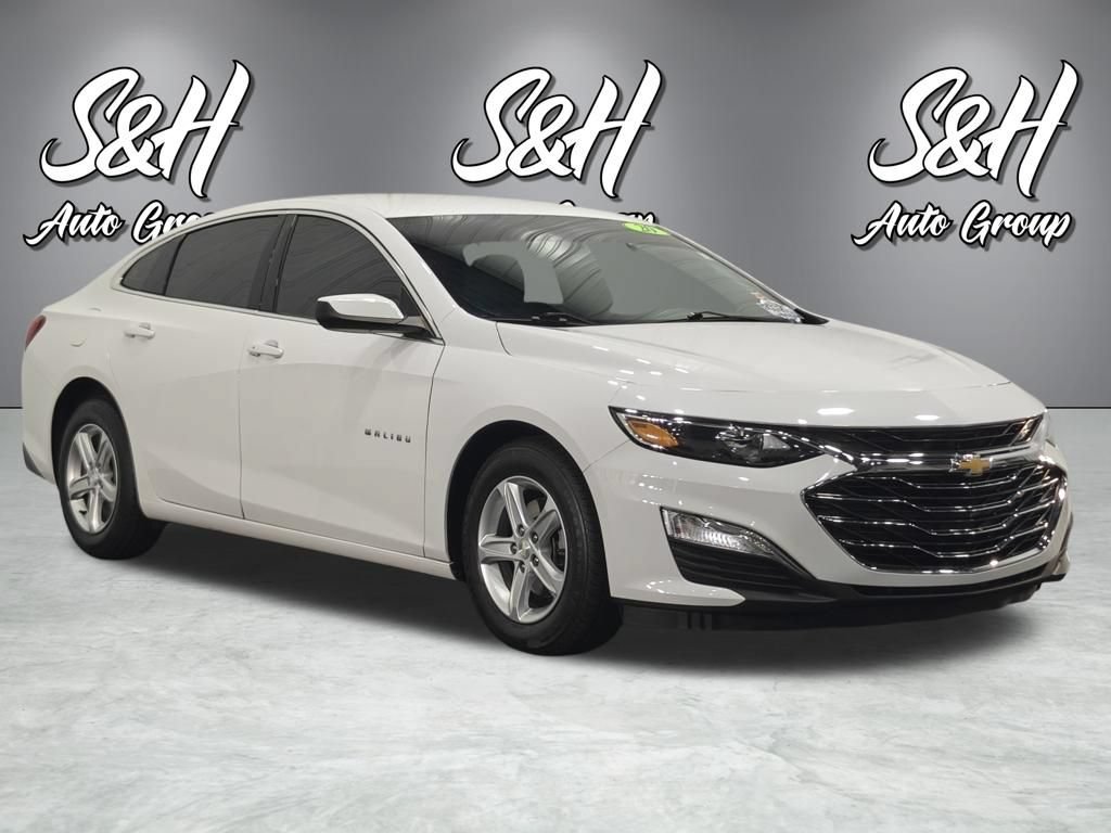 Used 2020 Chevrolet Malibu LS w/ Driver Confidence Package II FWD image 2