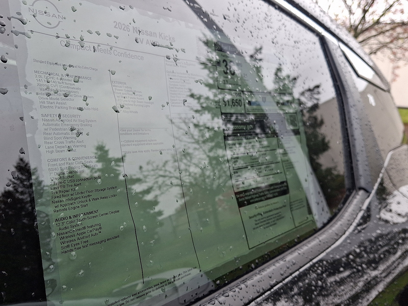 New 2026 Nissan Kicks SV image 5