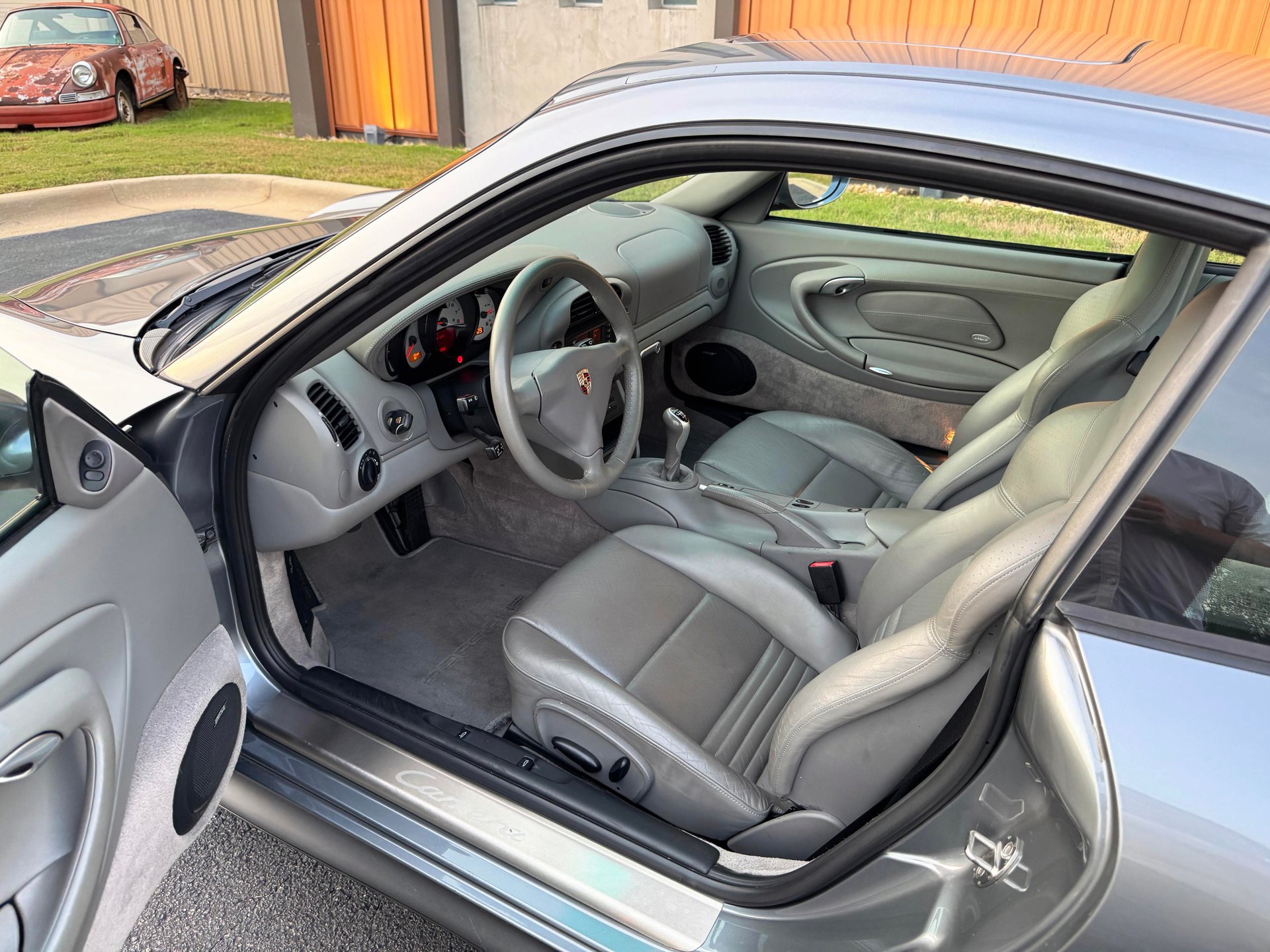 Used 2002 Porsche 911 GT3 RS image 18