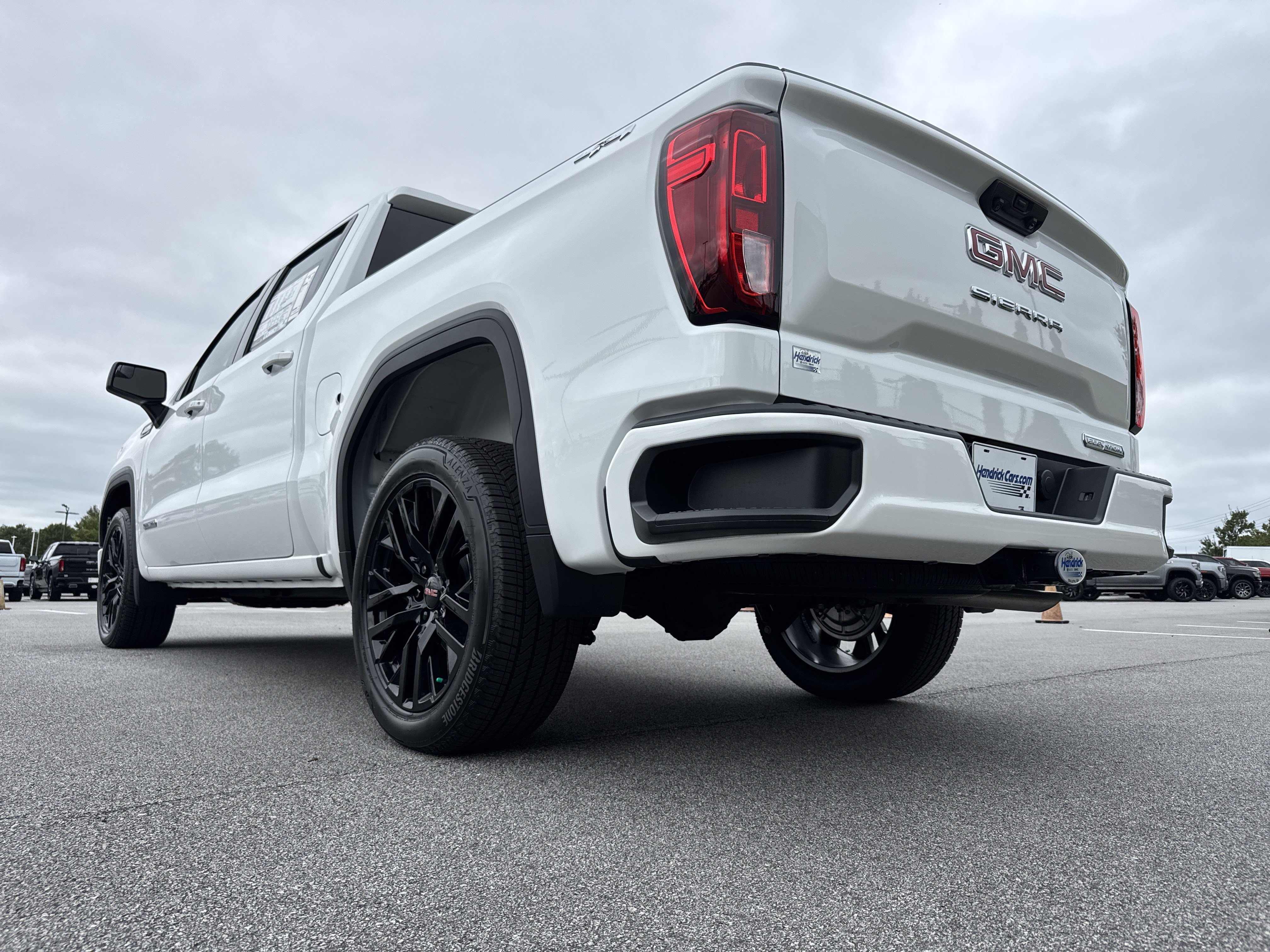 New 2026 GMC Sierra 1500 Elevation AWD/4WD image 8