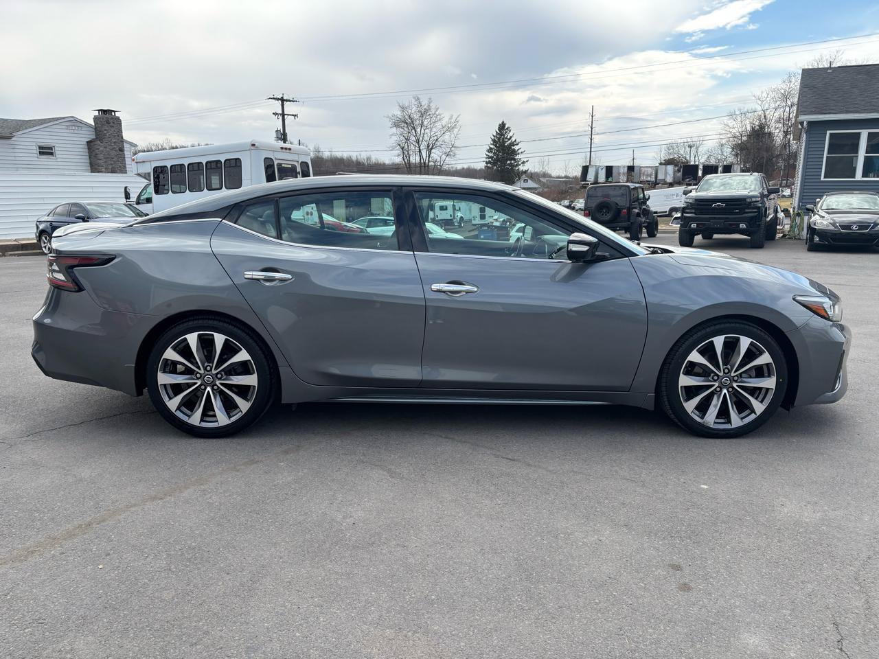 Used 2020 Nissan Maxima Platinum w/ Sport Mat Group FWD image 6