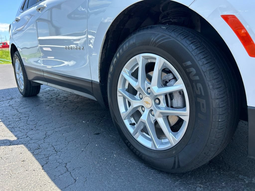 Used 2023 Chevrolet Equinox LT w/ LPO, Floor Liner Package AWD/4WD image 11
