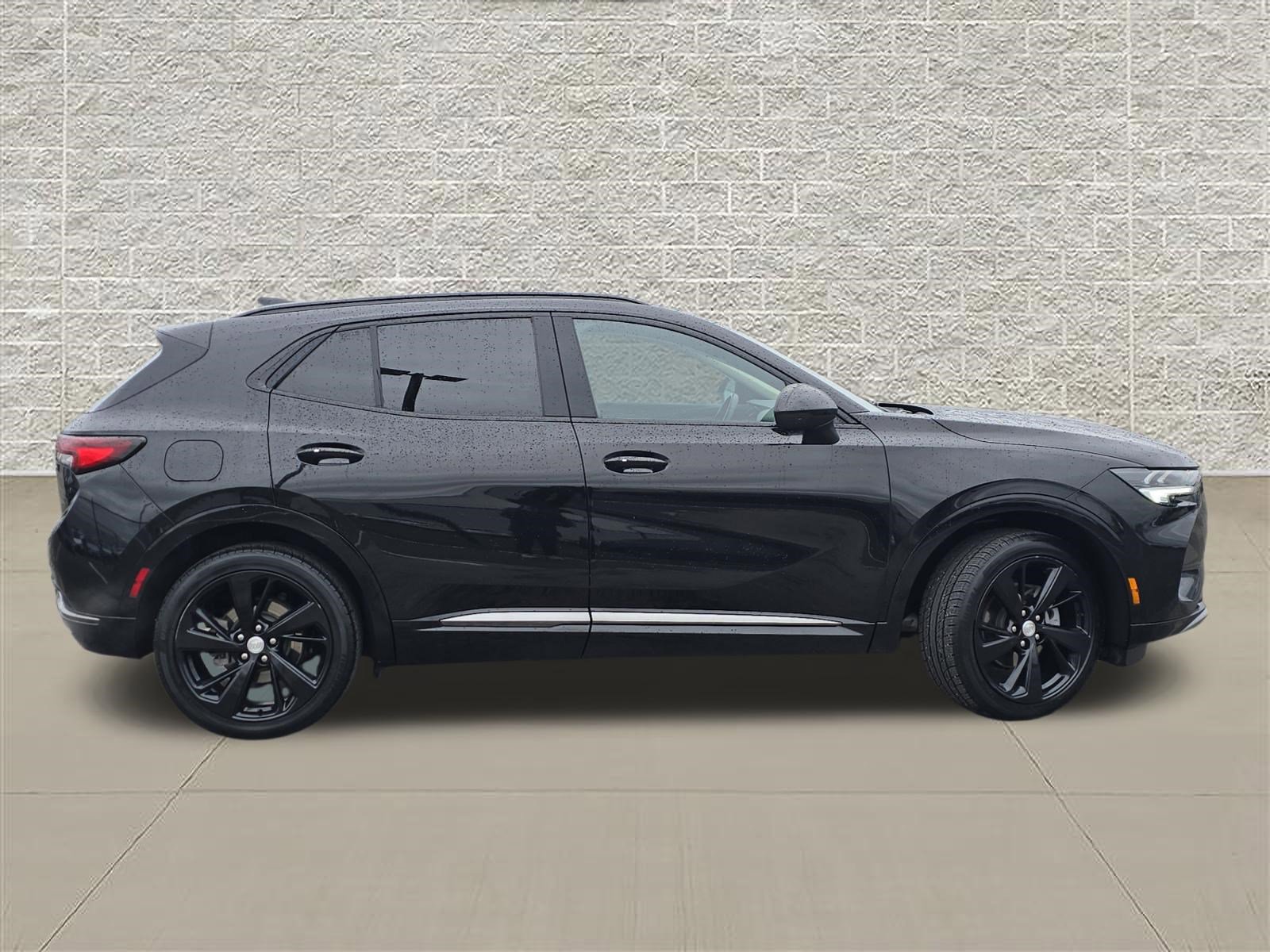 Used 2021 Buick Envision Essence w/ Sport Touring Package AWD/4WD image 8