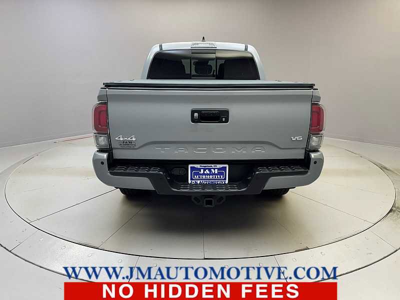 Used 2018 Toyota Tacoma Limited AWD/4WD image 4