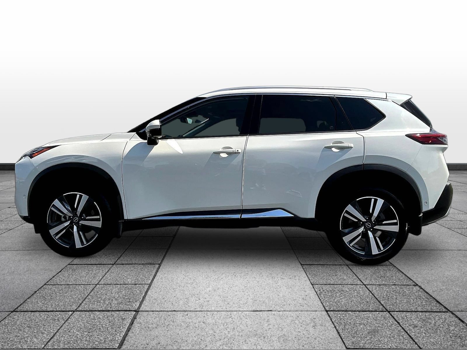 Used 2023 Nissan Rogue Platinum w/ Platinum Premium Package AWD/4WD image 8