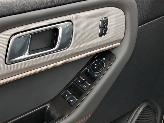 Used 2025 Ford Explorer Active w/ Active Comfort Package image 14