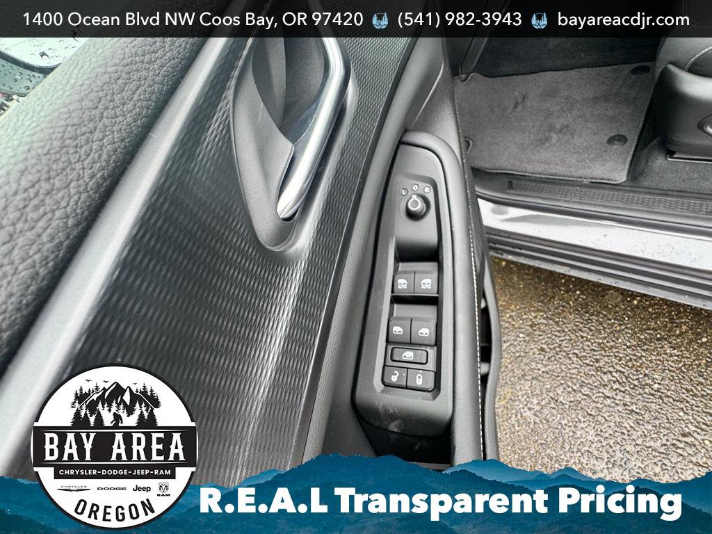 New 2026 Jeep Grand Cherokee Laredo X image 13