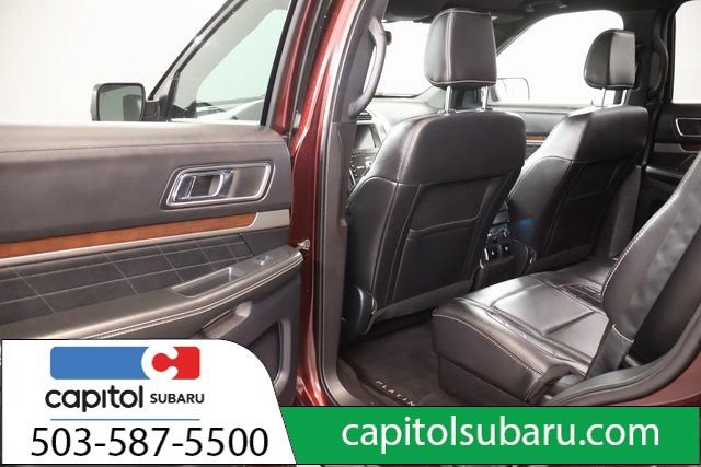 Used 2019 Ford Explorer Platinum AWD/4WD image 29