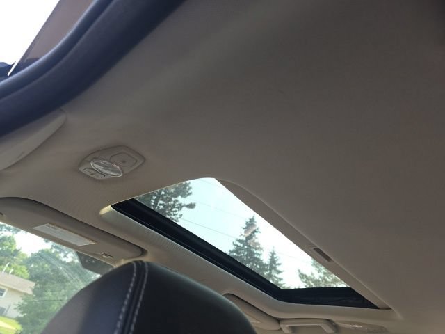 Used 2014 Ford Focus Titanium FWD image 13