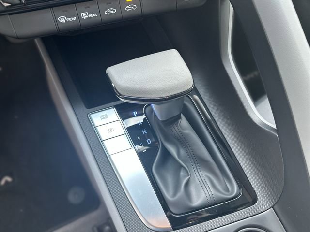 Used 2023 Hyundai Elantra SEL w/ Cargo Package FWD image 20