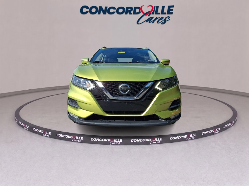 Used 2020 Nissan Rogue Sport SV w/ All-Weather Package AWD/4WD image 2