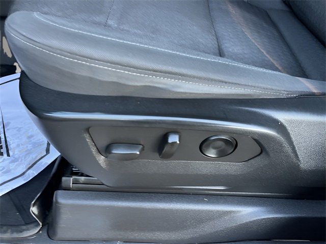 Used 2022 Chevrolet Silverado 1500 LT w/ Z71 Off-Road Package image 11