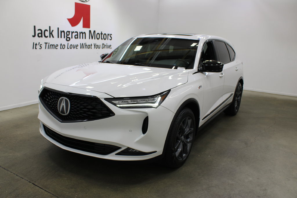Used 2023 Acura MDX A-Spec AWD/4WD image 2