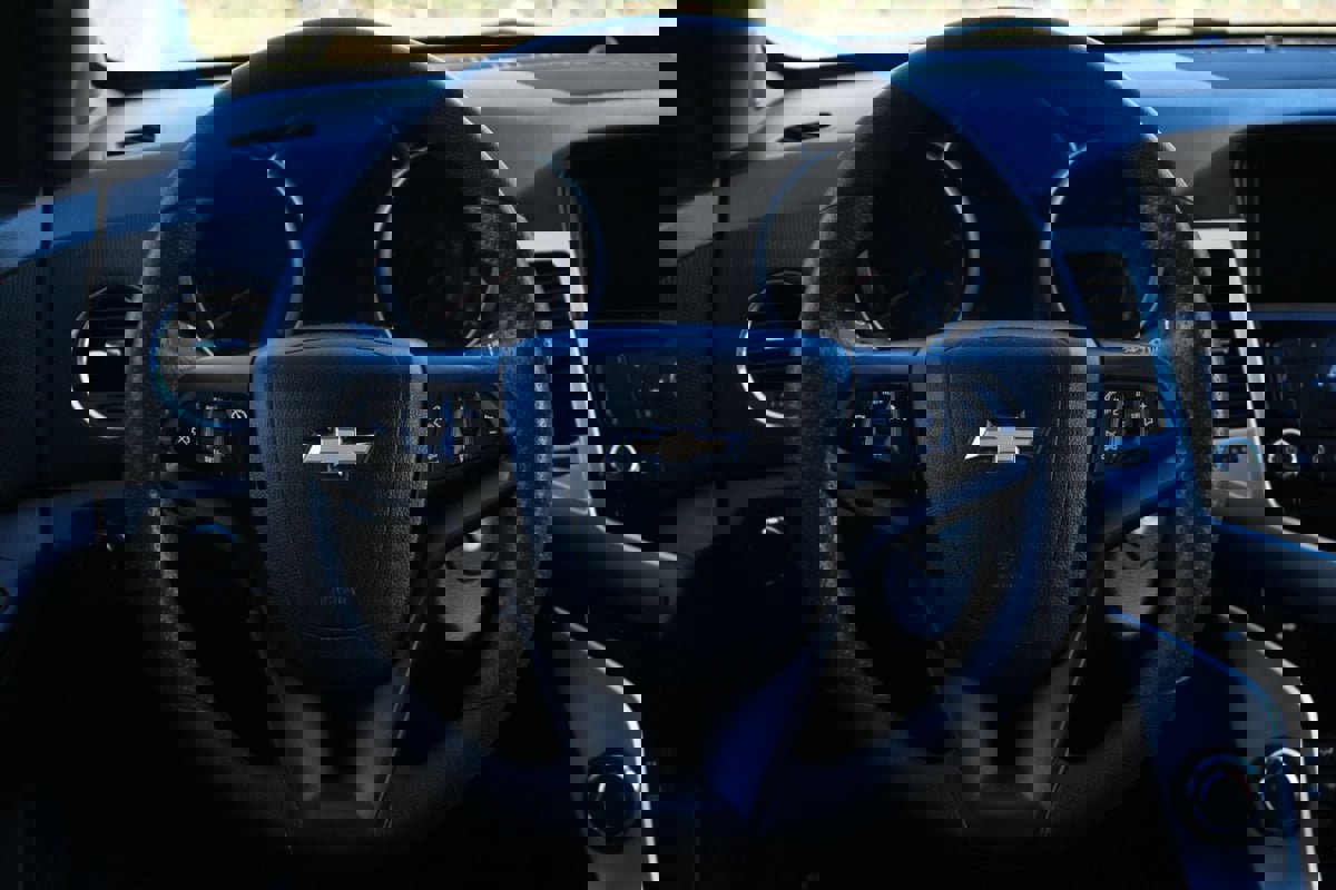 Used 2016 Chevrolet Cruze LT w/ Technology Package image 27