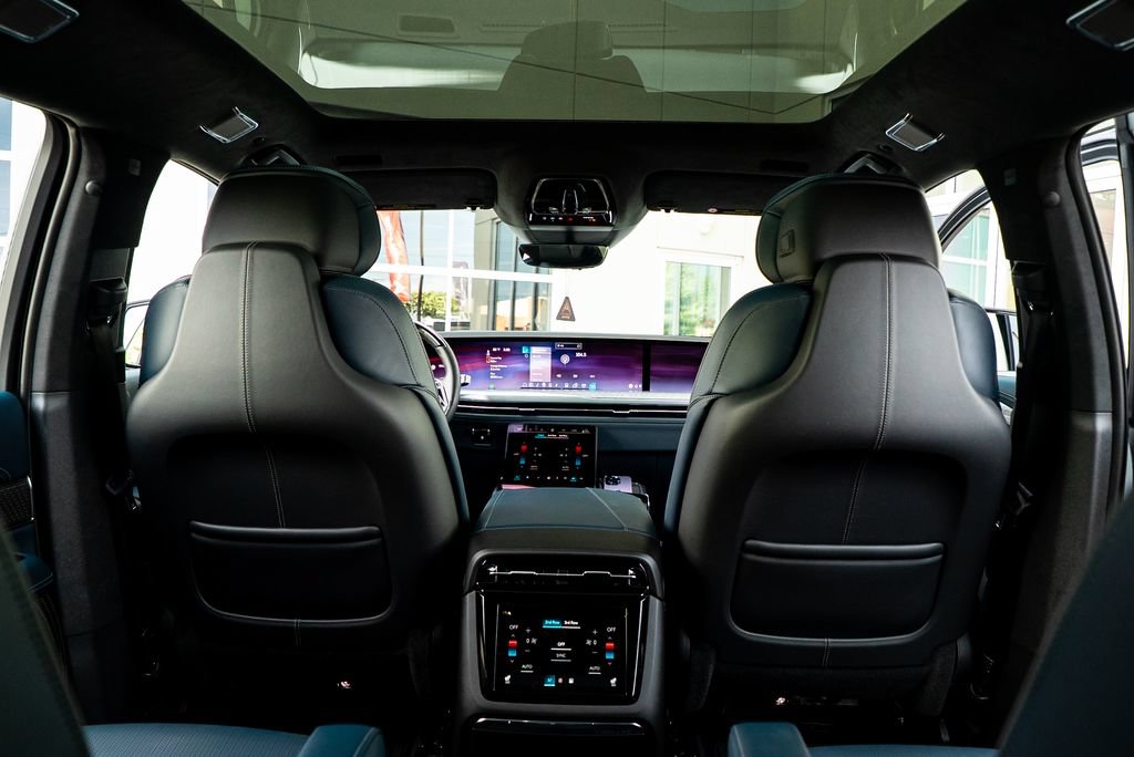 Used 2025 Cadillac Escalade IQ Luxury 2 w/ LPO, Premium Carpet Package AWD/4WD image 49