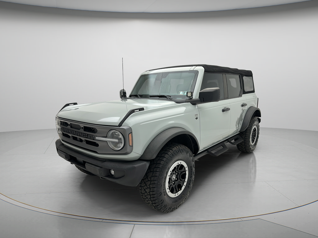 Used 2023 Ford Bronco Big Bend w/ Sasquatch Package AWD/4WD image 3