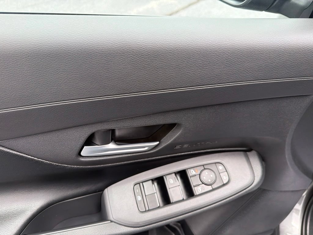 New 2026 Nissan Sentra SV w/ SV Convenience Package FWD image 15