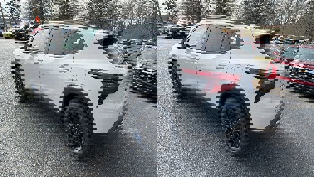 New 2026 Chevrolet Trax ACTIV w/ Driver Confidence Package image 7