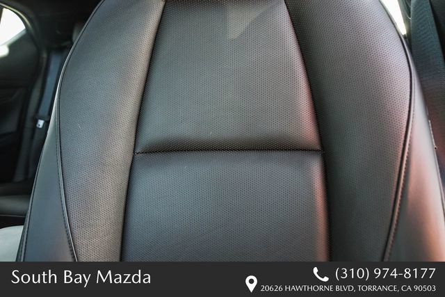 Certified 2025 MAZDA MAZDA3 Hatchback w/ Appearance Package AWD/4WD image 24