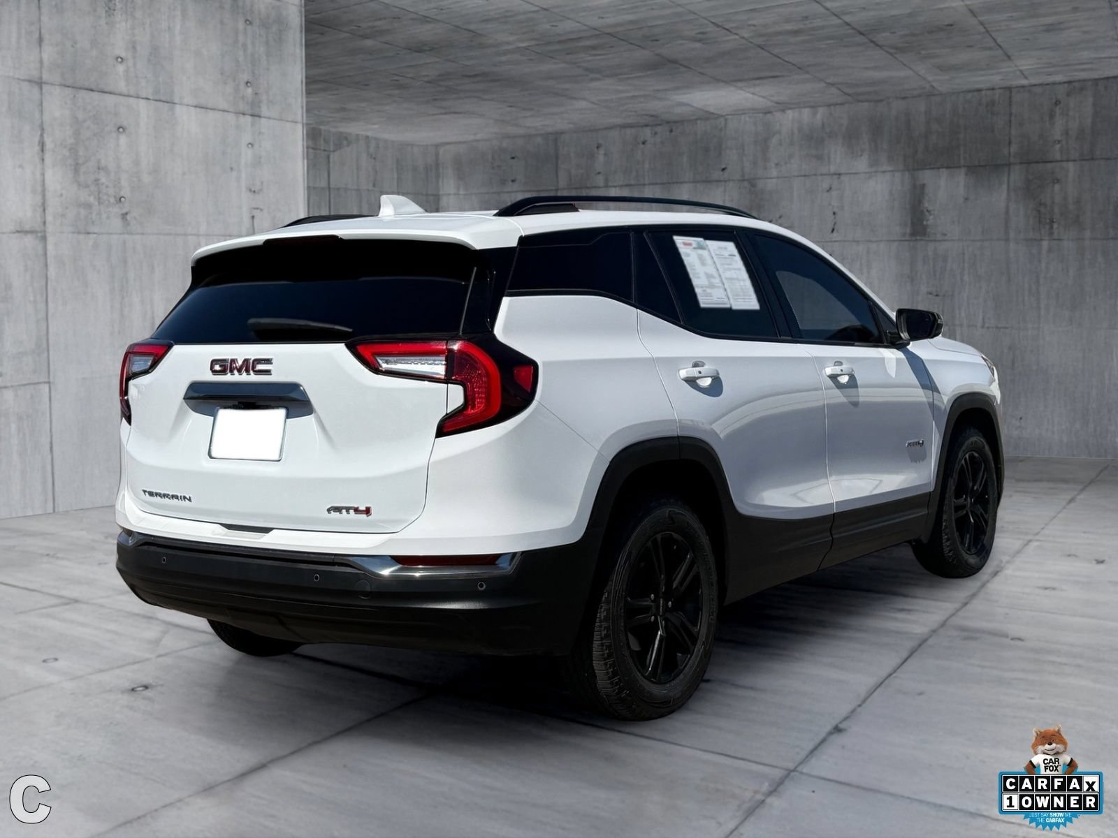 Certified 2024 GMC Terrain AT4 w/ Tech Package AWD/4WD image 5