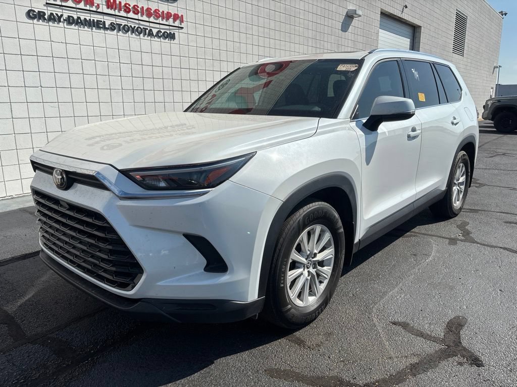 Used 2024 Toyota Grand Highlander AWD image 1