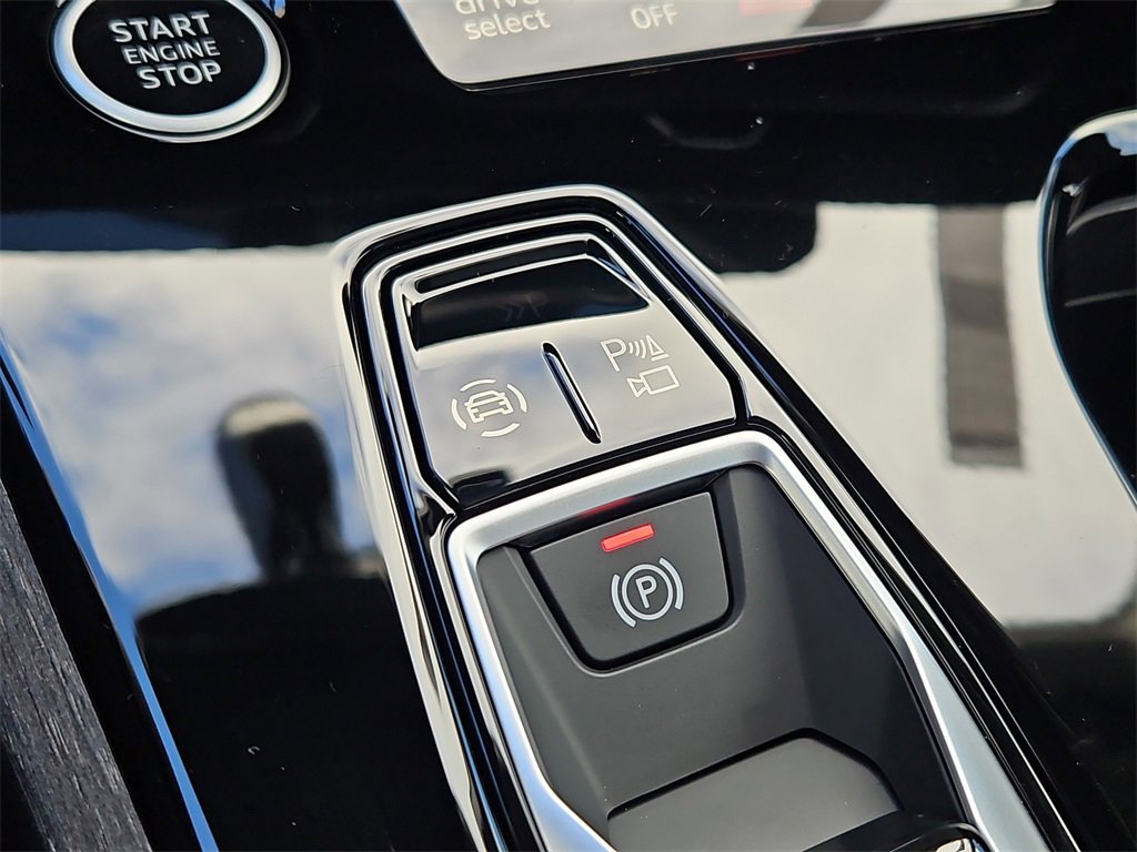 New 2025 Audi A5 2.0T Prestige image 10